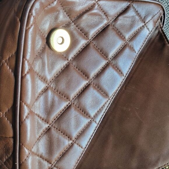 Authentic Chanel VTG CrossBody Tassel Brown Lambskin Camera Bag Purse RARE GHW - Picture 8 of 14